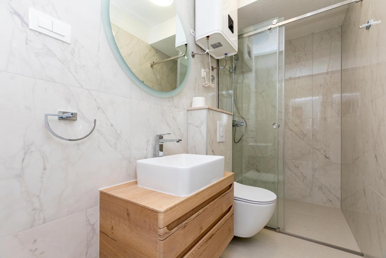 Apartman Luka - Apartment
