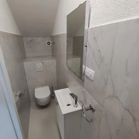 Ferienwohnung Apartman Luka - Omiš Exterior foto